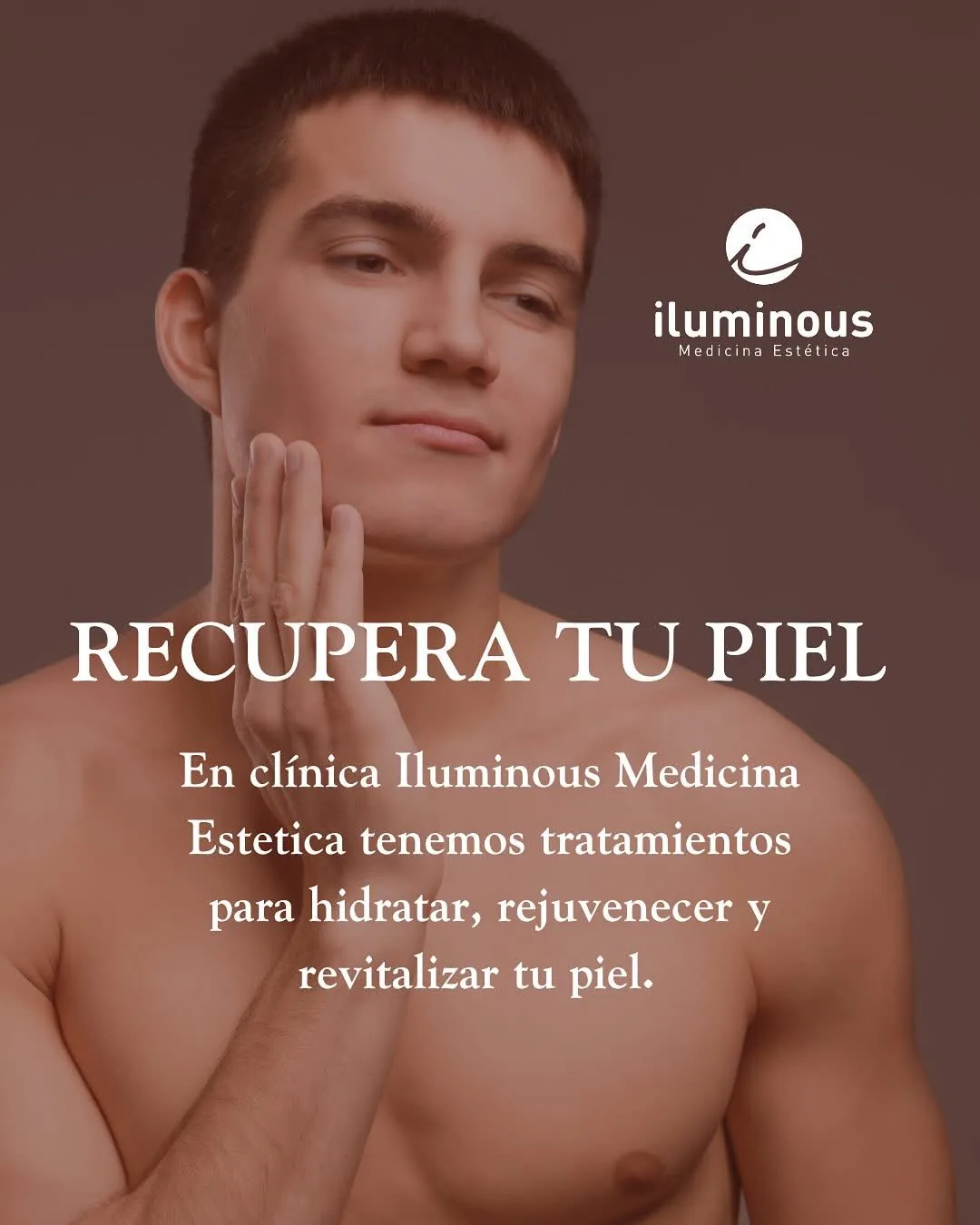 Hombre cuidando su rostro